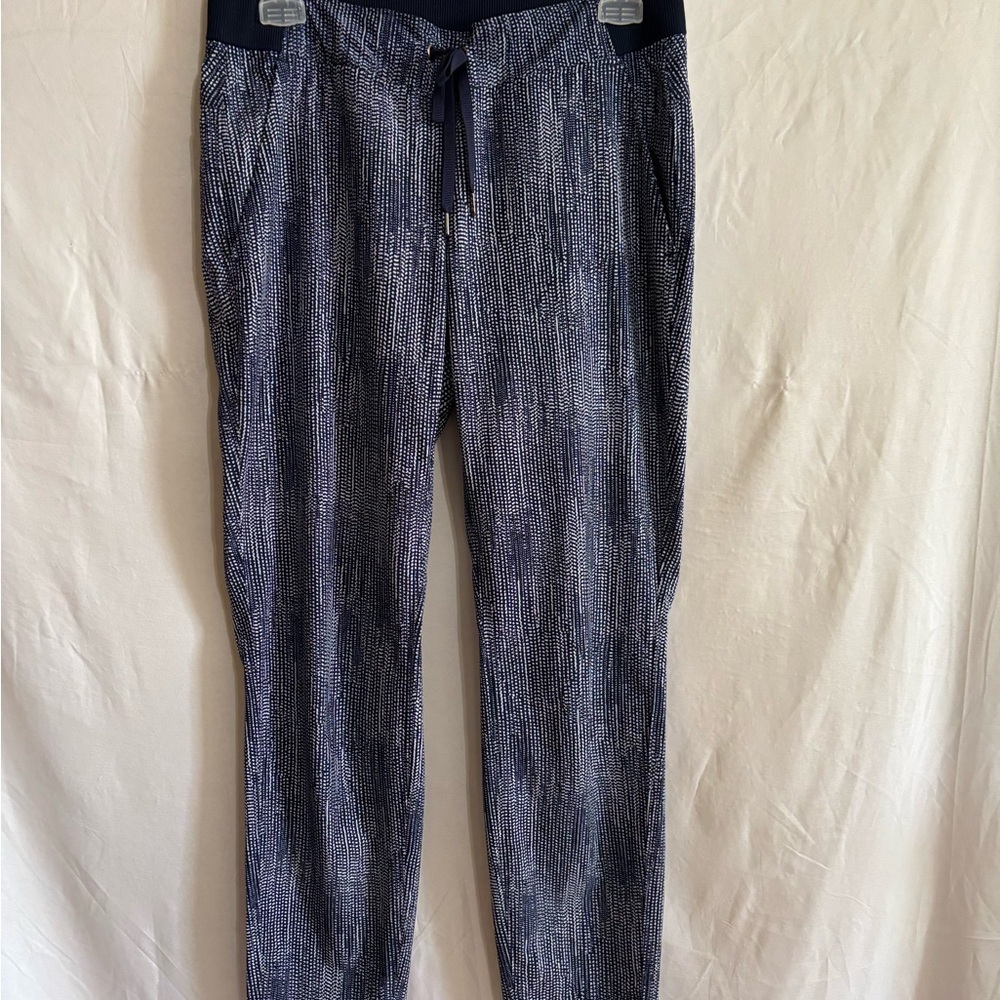 ATHLETA WOMEN